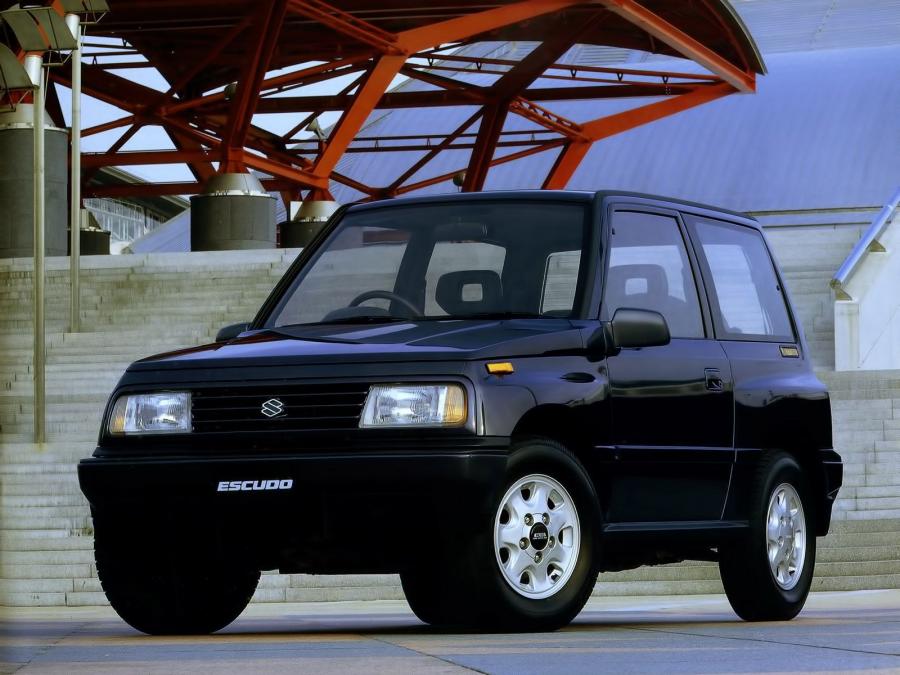  Suzuki Escudo 1.6 1988 года  (фото 3 из 3)